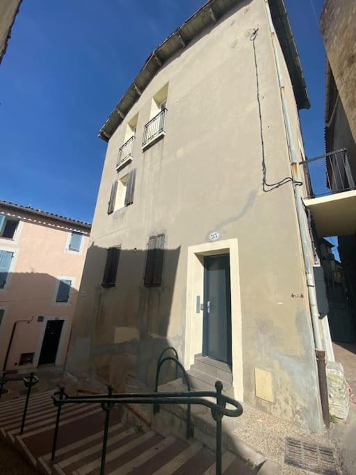 Bel Appartement T1 30M2 Centre Historique Aubagne Bagian luar foto